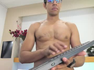 Jacobdraven Chaturbate stream image from September 18, 2025