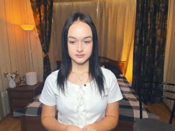 Silvaflory Chaturbate stream image from September 18, 2025