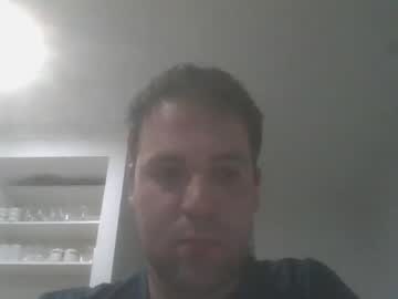 Adrianchiodo Chaturbate stream image from September 18, 2025