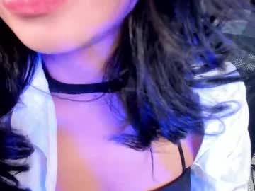 Maddymontclair Chaturbate stream image from September 18, 2025