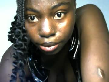Sexzy_Melani Chaturbate stream image from September 18, 2025