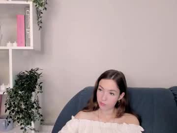 Marileenevius Chaturbate stream image from September 18, 2025