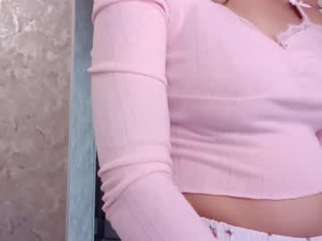 Nichellepantosa Chaturbate stream image from September 18, 2025