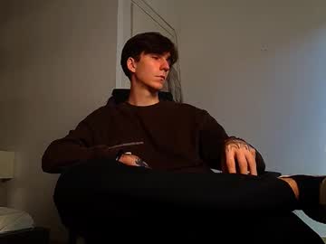 Talonwilde Chaturbate stream image from September 18, 2025