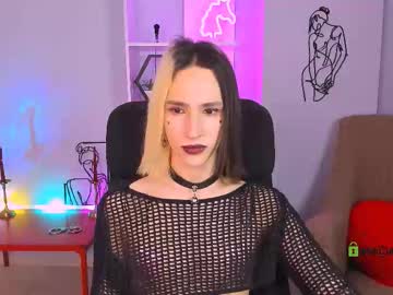 Raquel_Luxury Chaturbate stream image from September 18, 2025