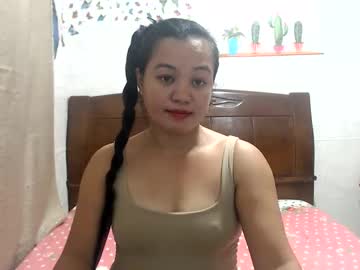 Funluvnpinay4u Chaturbate stream image from September 18, 2025