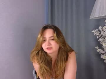 Mary_Broks Chaturbate stream image from September 18, 2025