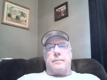 Stew1014 Chaturbate stream image from September 18, 2025
