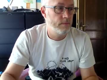 Andyberg8 Chaturbate stream image from September 18, 2025
