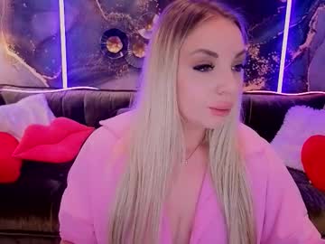 Evasugar__ Chaturbate stream image from September 18, 2025