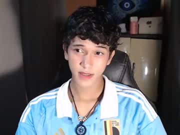 Ken_Bigcockxx Chaturbate stream image from September 18, 2025