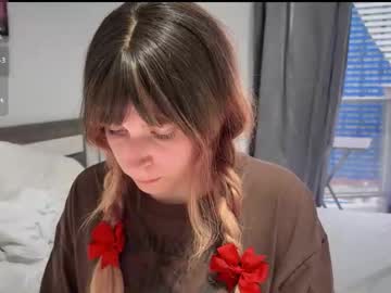 Shirayuki_Hime Chaturbate stream image from September 18, 2025