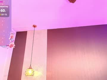Dannadoll69 Chaturbate stream image from September 18, 2025