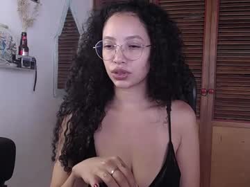 Treasuresz Chaturbate stream image from September 18, 2025