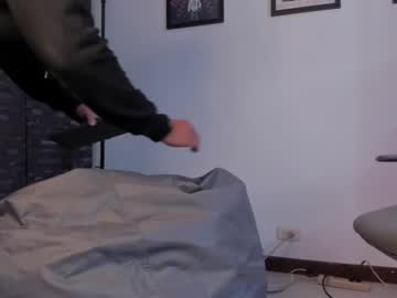 Luck_Spartans Chaturbate stream image from September 18, 2025