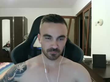 Mu5clemania Chaturbate stream image from September 18, 2025