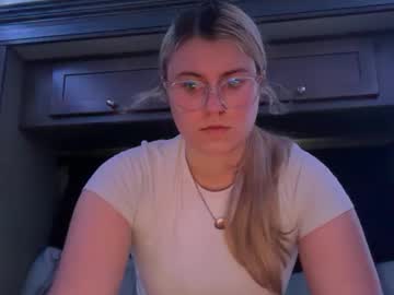 Alexisdanielxo Chaturbate stream image from September 18, 2025