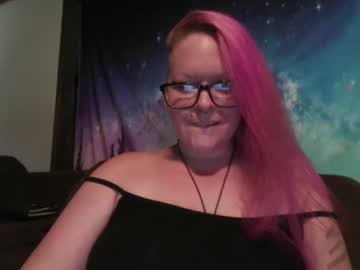 Nixiesixx Chaturbate stream image from September 18, 2025