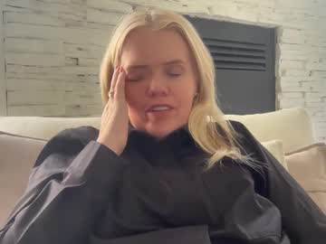 Firstclassduchess Chaturbate stream image from September 18, 2025