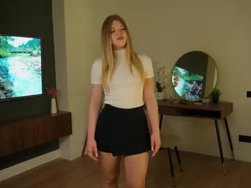 Nice_To_Mi_U Chaturbate stream image from September 18, 2025