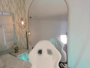 Im_Dalhia Chaturbate stream image from September 18, 2025