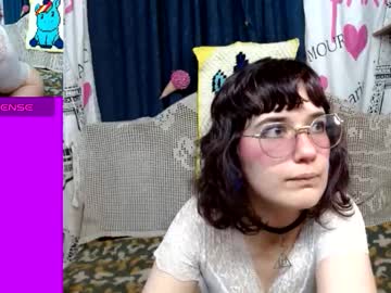 Milalunala Chaturbate stream image from September 18, 2025