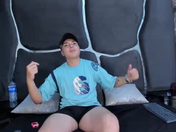 Duoandlovee Chaturbate stream image from September 18, 2025