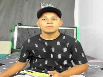 Studioswebc Chaturbate stream image from September 18, 2025