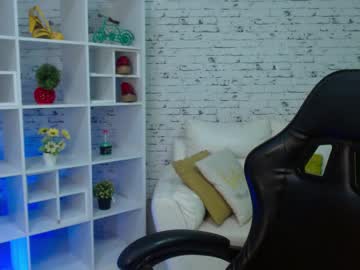 Noeva_ Chaturbate stream image from September 18, 2025