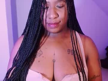 Foxxyloover Chaturbate stream image from September 19, 2025