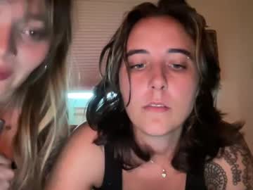 Lill_Daddysgirl Chaturbate stream image from September 19, 2025