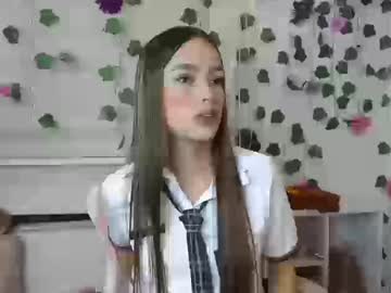 Melody_Brawns Chaturbate stream image from September 19, 2025