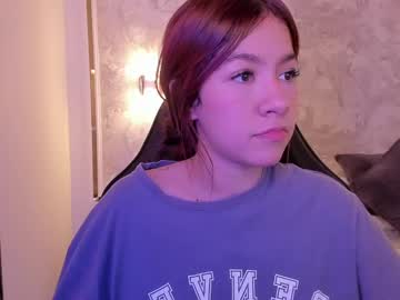 Doll_Eyeess_ Chaturbate stream image from September 19, 2025