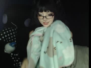 Lilyimp Chaturbate stream image from September 19, 2025
