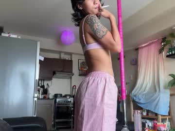 The_Emmarouge Chaturbate stream image from September 19, 2025