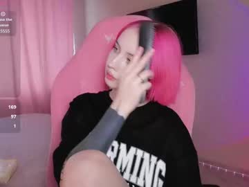 Luvsoak Chaturbate stream image from September 19, 2025