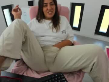 Dyanakaylin Chaturbate stream image from September 19, 2025