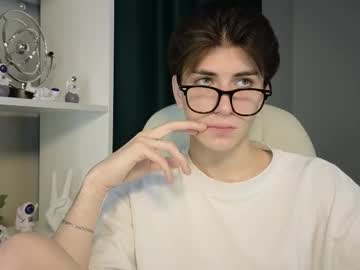Oliver_Starboy Chaturbate stream image from September 19, 2025