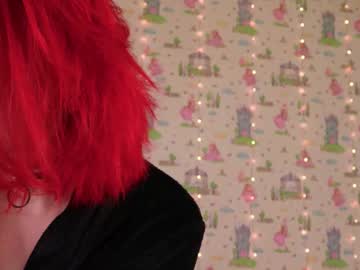 Bellykingdom Chaturbate stream image from September 19, 2025