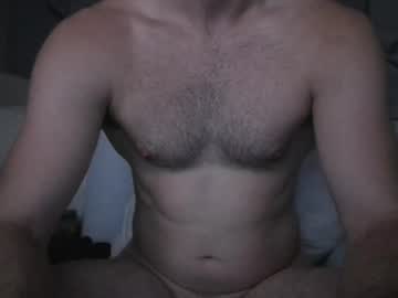 Muscleedgernips Chaturbate stream image from September 19, 2025