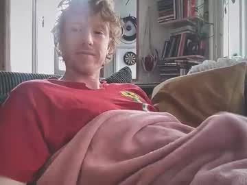 Lilginge1 Chaturbate stream image from September 19, 2025