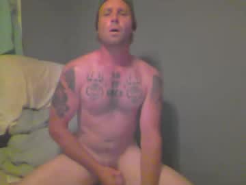Str8hotguyforany Chaturbate stream image from September 19, 2025