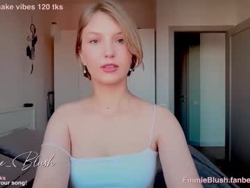 Emmie_Blush Chaturbate stream image from September 19, 2025