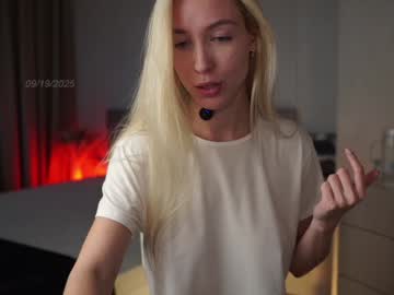 Gold_Blond Chaturbate stream image from September 19, 2025