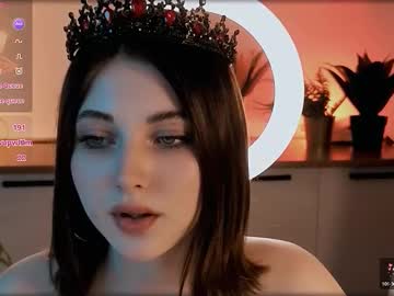 Kimmie_Shine Chaturbate stream image from September 19, 2025