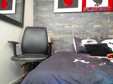 Daliadubey Chaturbate stream image from September 19, 2025
