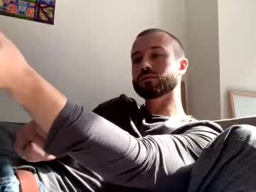 Cheekycharliee Chaturbate stream image from September 19, 2025