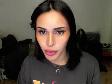Prettylittlesuckerr Chaturbate stream image from September 19, 2025