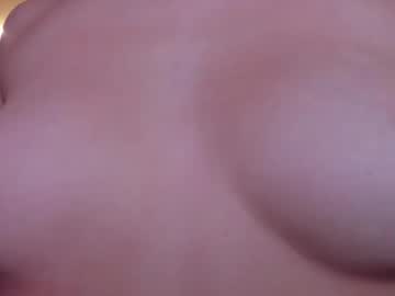 Stefaagomez Chaturbate stream image from September 19, 2025