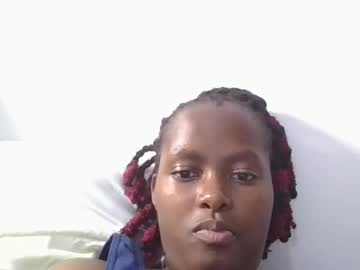 Candy_Pott Chaturbate stream image from September 19, 2025